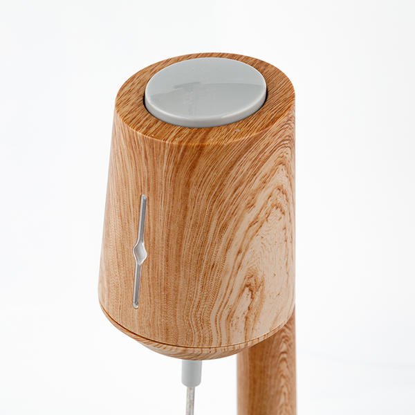 HSM-717  配有LED指示灯自然木纹风格流行家用咖啡奶泡机